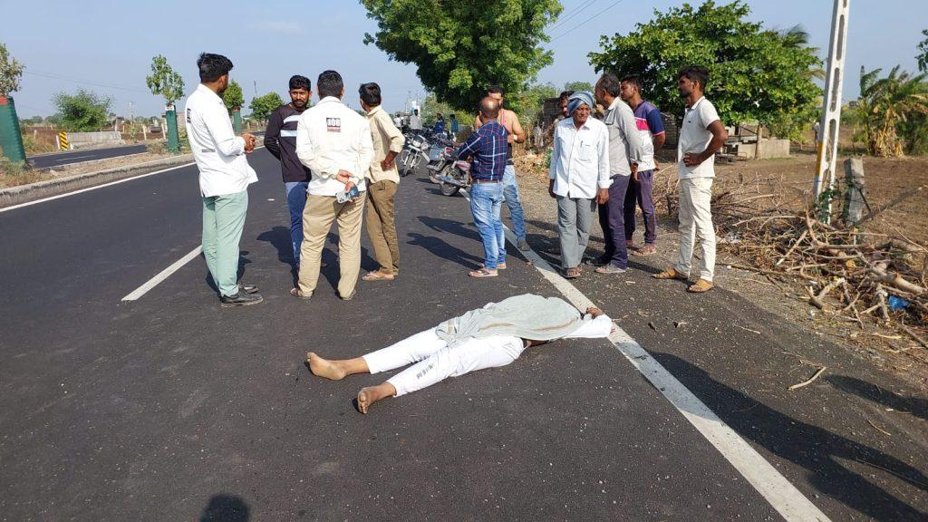 A painful accident in Dhasa village, mother and son traveling on Activa died on the spot