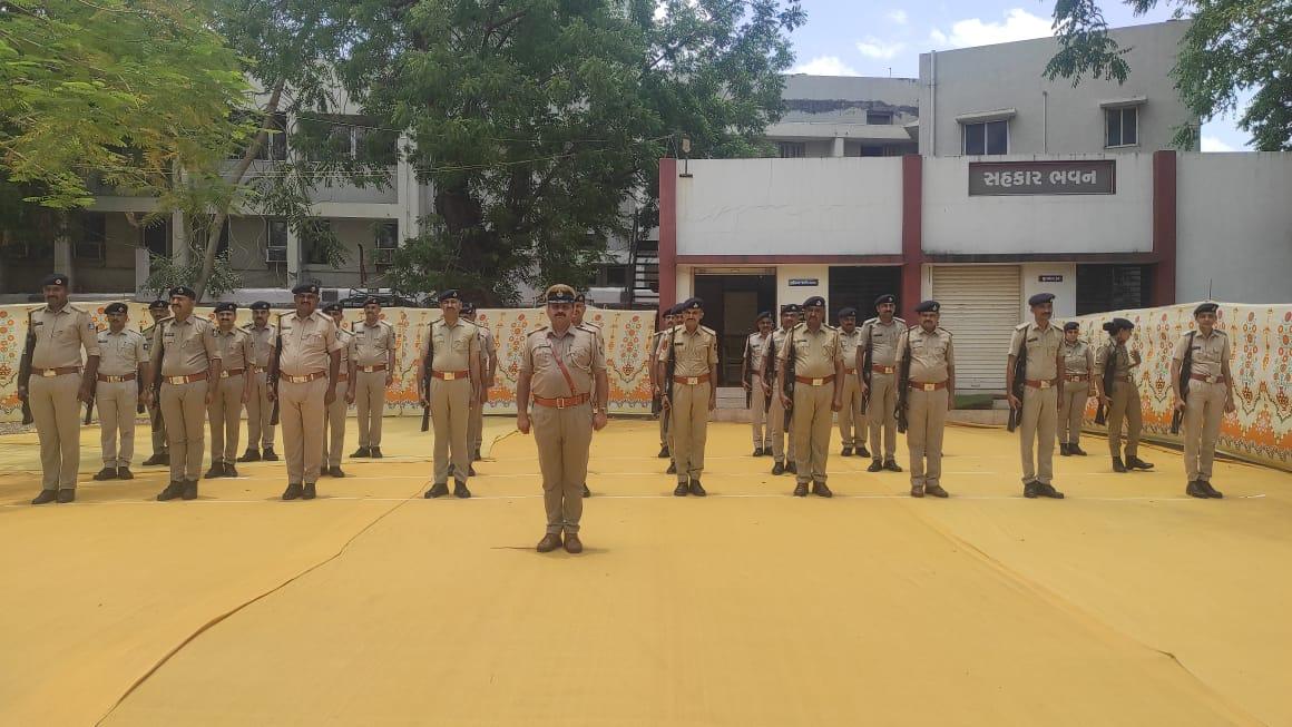 Transformation of Sihore Police Station, PI Bharwad built a scenic spot; SP Ravindra Patel praised the performance