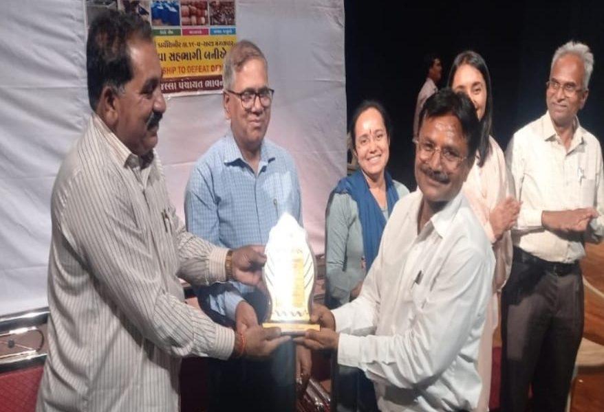 Health system celebrating World Dengue Day in Bhavnagar; Anil Pandit was honored