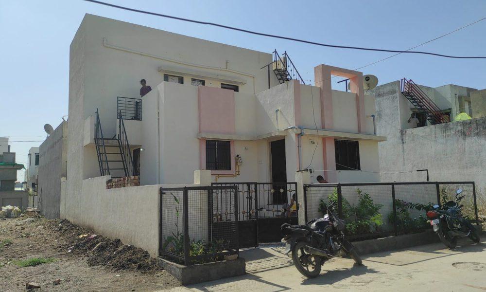 Burglary in a locked house in Sharma Park, Sihore; Theft of items including silver ornaments, LED TV, etc