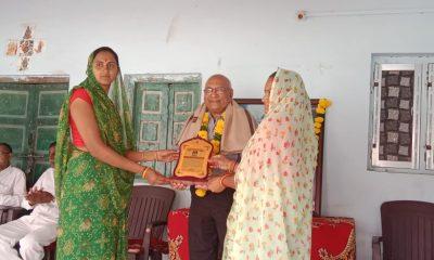 Humanity is great, not money: Dr Dhandukia, the baili of the poor, was honored at Khambha village in Sihore
