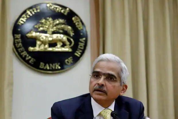 Don't rush to change Rs 2000 notes, instructs banks to increase facility: RBI Governor