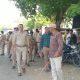 police-force-on-main-highway-of-sihore-city-against-pressure-empire-police-traffic-drive-till-dadaniwav