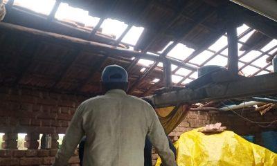 Khambha village of Sihore was hit by heavy rain and storm like wind, pipes and sheets of poor family's house were blown away.
