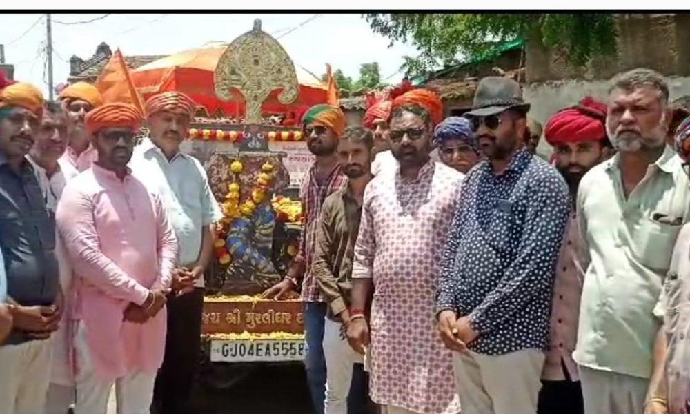 The Rath of Muralidhar Bhagwan temple under construction at Bhadli village in Sihore was given a grand welcome