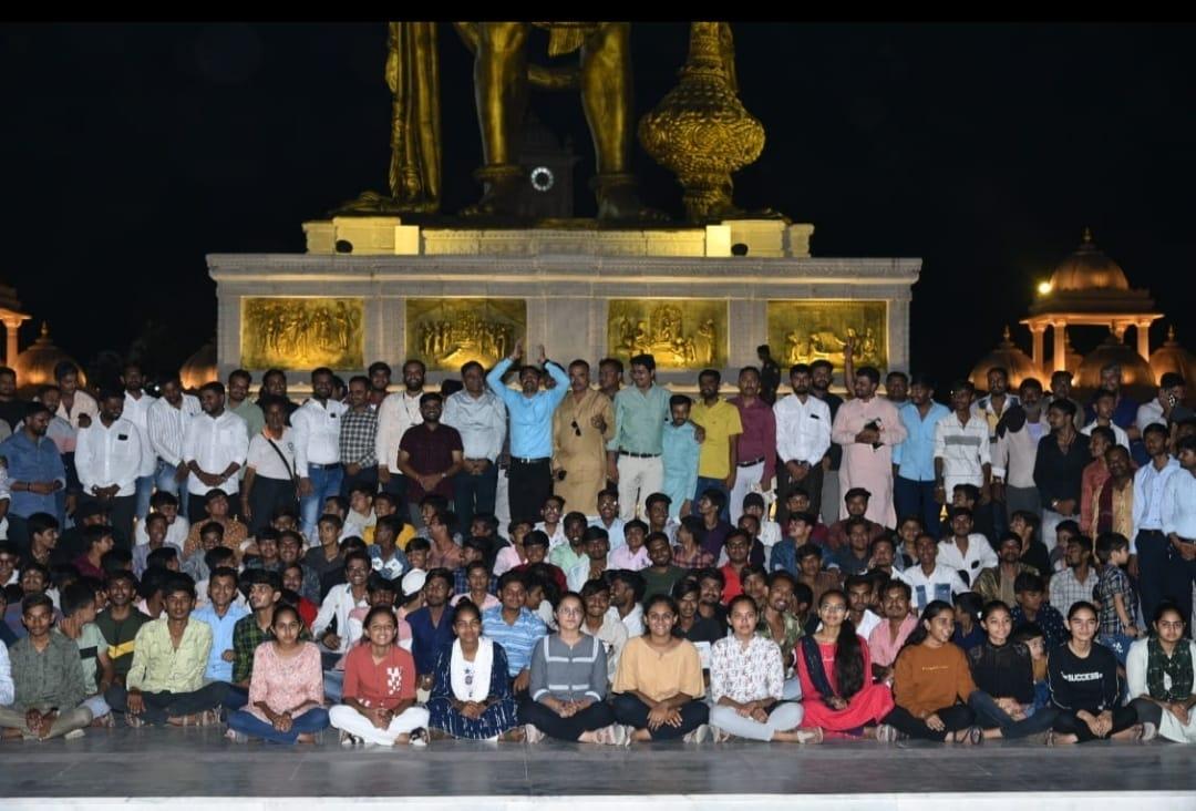The Gujarat Youth Dialogue was held in the holy premises of the famous Sarangpurdham of Botad district