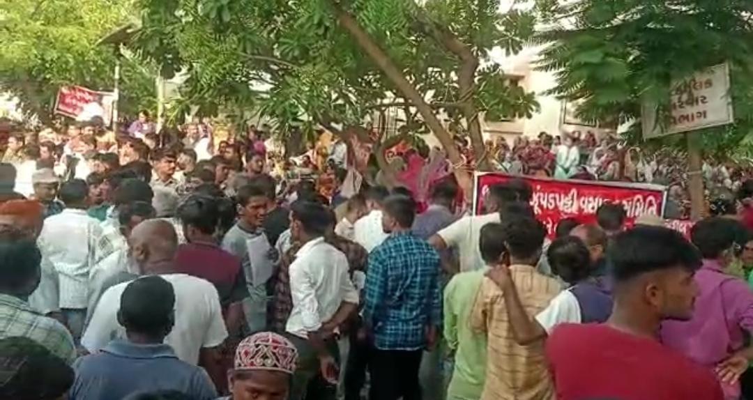 Bhavnagar; Mafatnagar death case heated up; Mevani attacked the government over the death of one