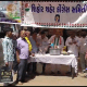 On the occasion of late Rajiv Gandhi's death, distribution of flowers and cold buttermilk by Congress in Sihore.