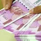 Sihor; Note brokers became active, started exchanging notes by charging a commission of 3 to 5 percent