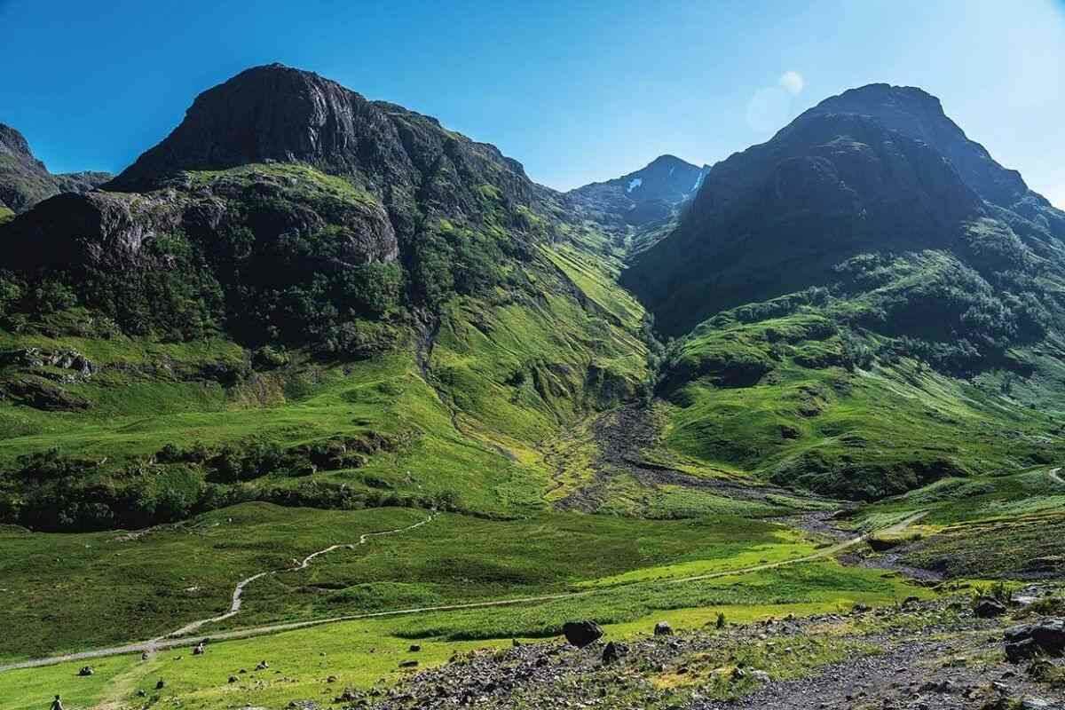 Here are 5 big reasons why you shouldn't travel to the mountains at this time