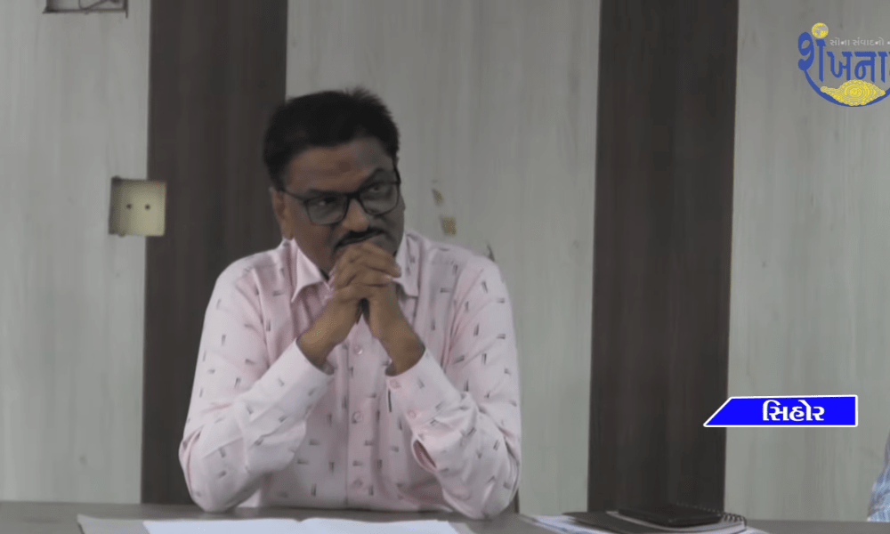 A meeting was held in the presence of Mamlatdar Shri Darbar Saheb at Sihore Mamlatdar office.