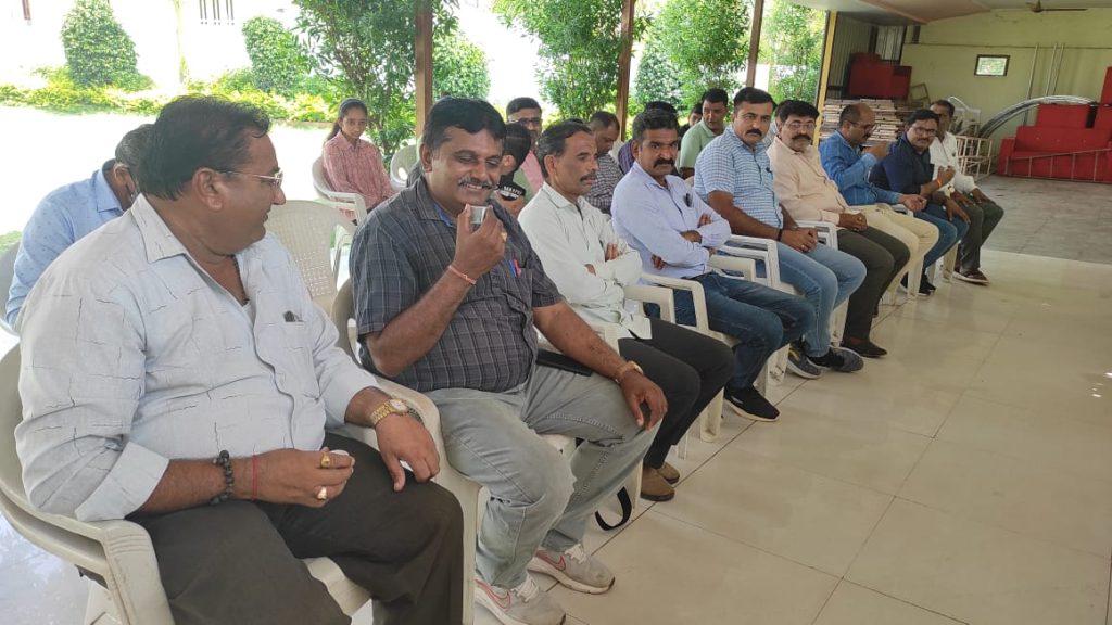 Society is also responsible for development through education: Distribution of notebooks at concessional rate by Sihore Shri Ahir Samaj Seva Trust