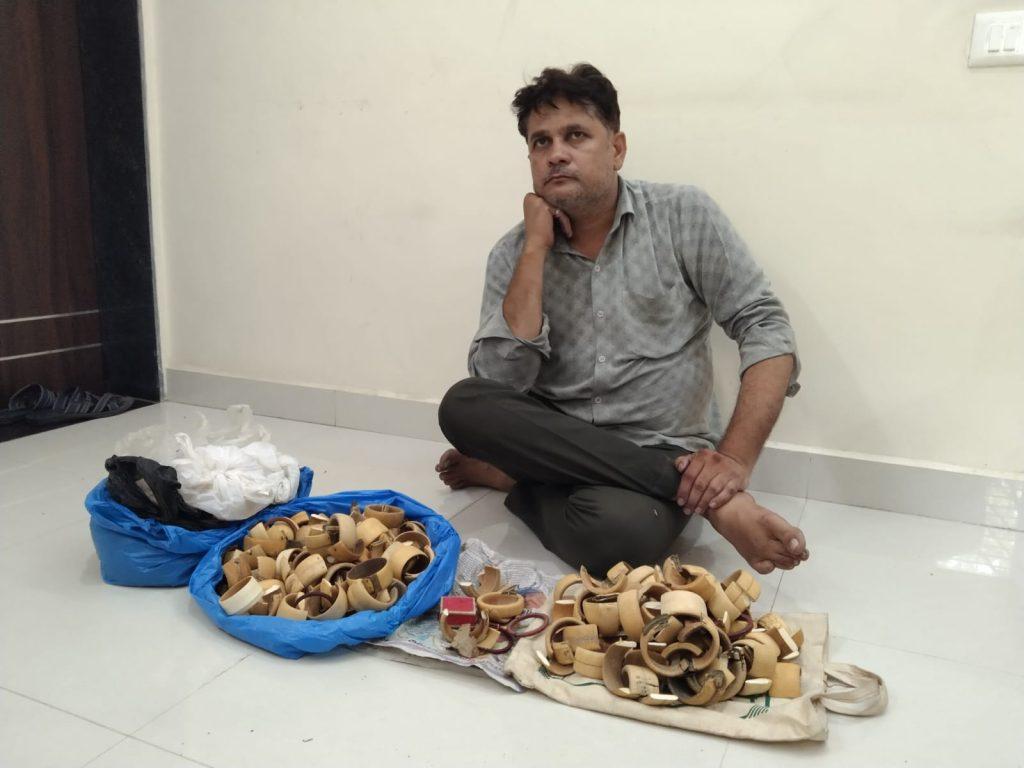 LCB team nabs one with ivory haul in Bhavnagar, forest department launches probe