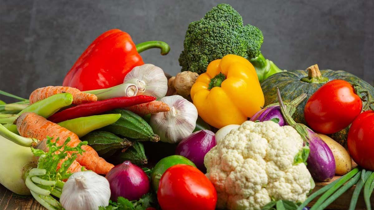 Apart from making these vegetables fresh, they are also made by drying them in the sun.