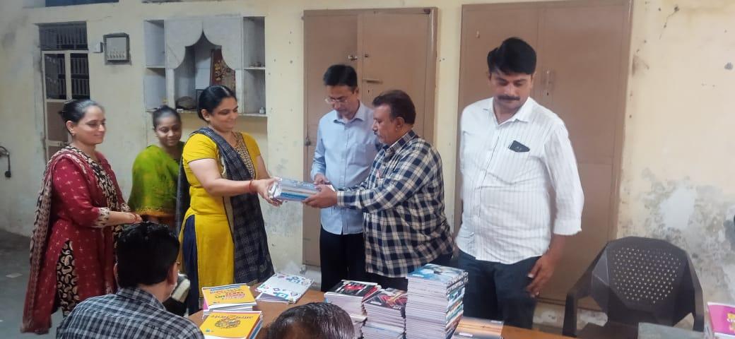 Notebooks and books were distributed free of cost to all the students by Sihore Shrimaru Kansara Jati.