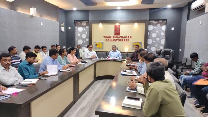 District Collector's order to officers-employees not to leave the headquarters; Administrative systems prepared to meet the impact of potential storms