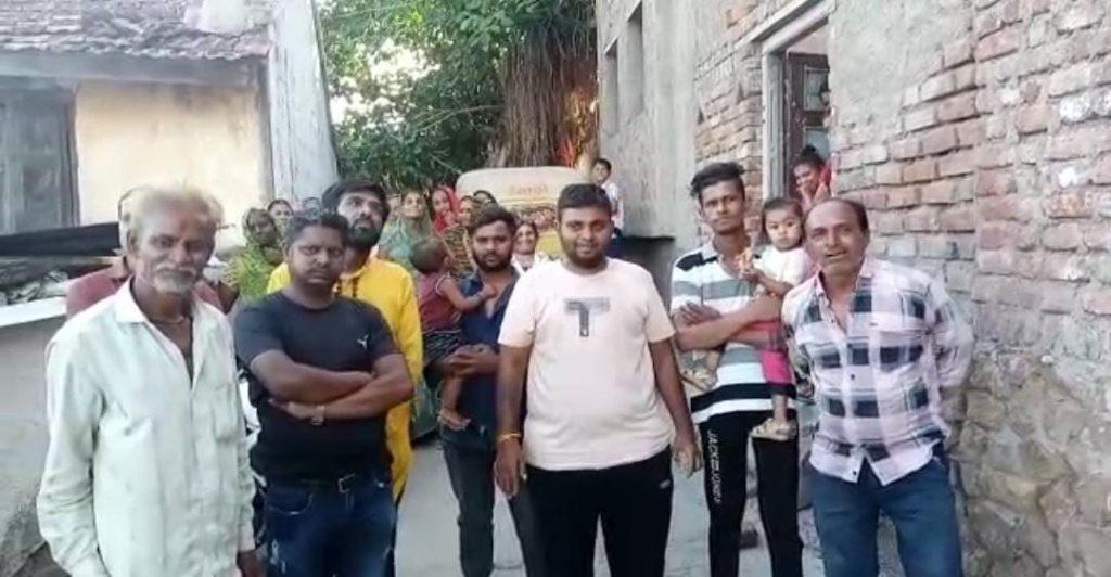 In Parmar Street of Sihore, some families are not getting enough water for the last three times