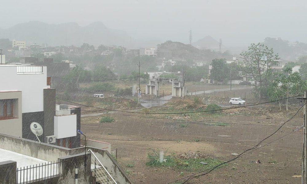 Weather reversed in Sehore division on second day due to storm - light rain everywhere