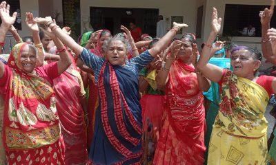 the-women-of-ward-no-9-of-sihore-made-a-fuss-for-water-when-the-municipality-reached-with-the-question-no-one-was-present