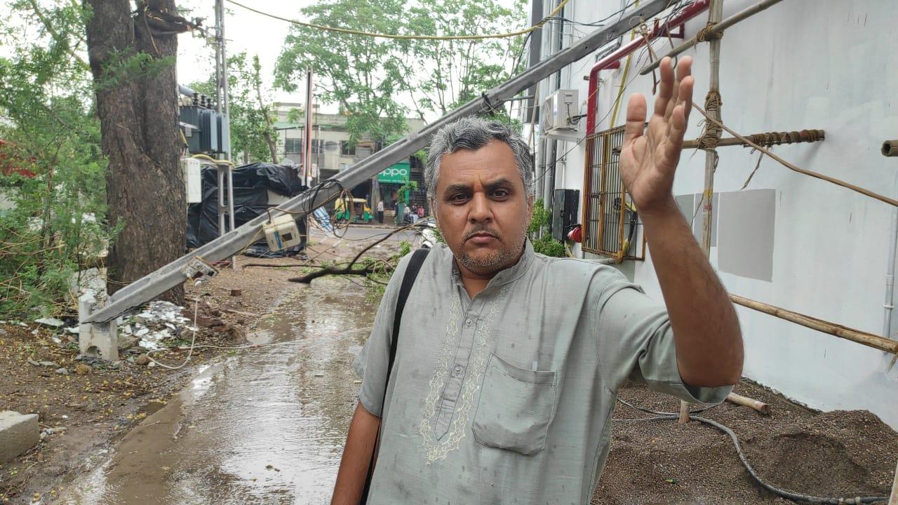 Stormy winds and rain in Sihore disrupted life on the third day