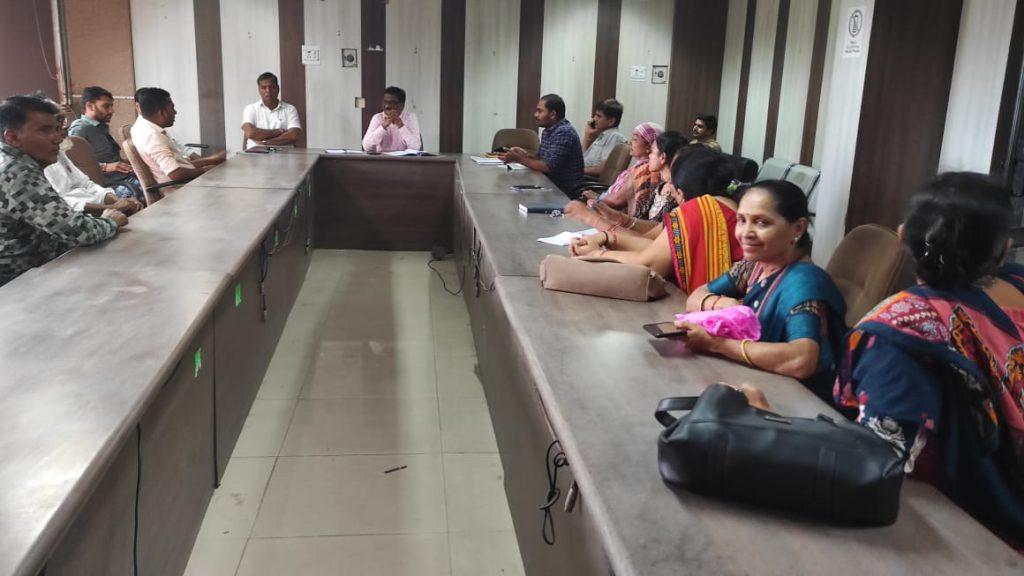 A meeting was held with various organizations connected with Yoga under the chairmanship of Sihore Mamlatdar Jogsingh Darbar