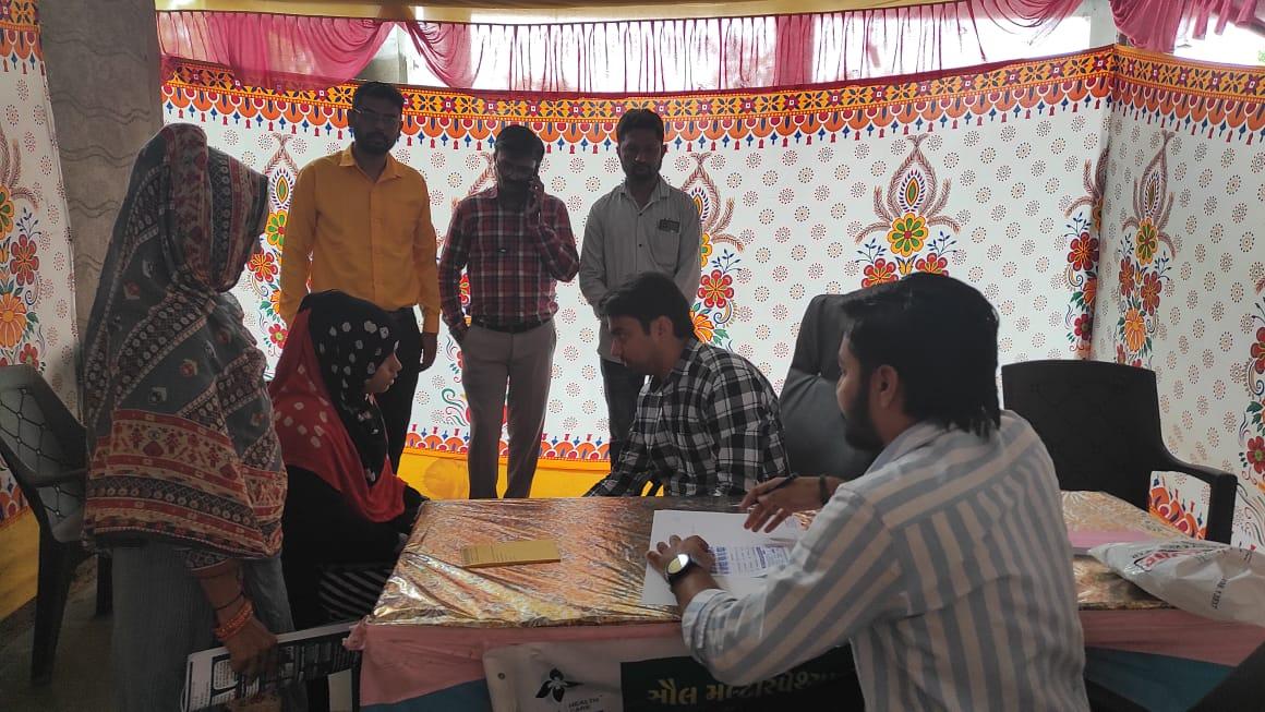 A free bone diagnosis camp was organized by various organizations and societies at Sihore