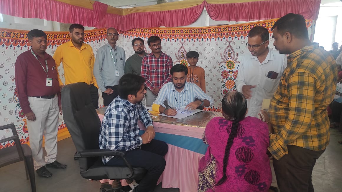 A free bone diagnosis camp was organized by various organizations and societies at Sihore