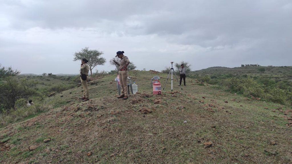 dispute-over-measurement-of-gauchar-land-between-hanol-and-chorwadla-police-crackdown