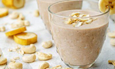 Start the day with a walnut and banana smoothie, stay healthy and energetic