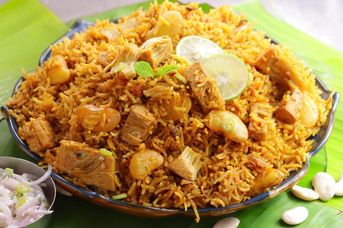 You have eaten so many Chicken Mutton Biryani, now try Jackfruit Biryani... Here's how it's made