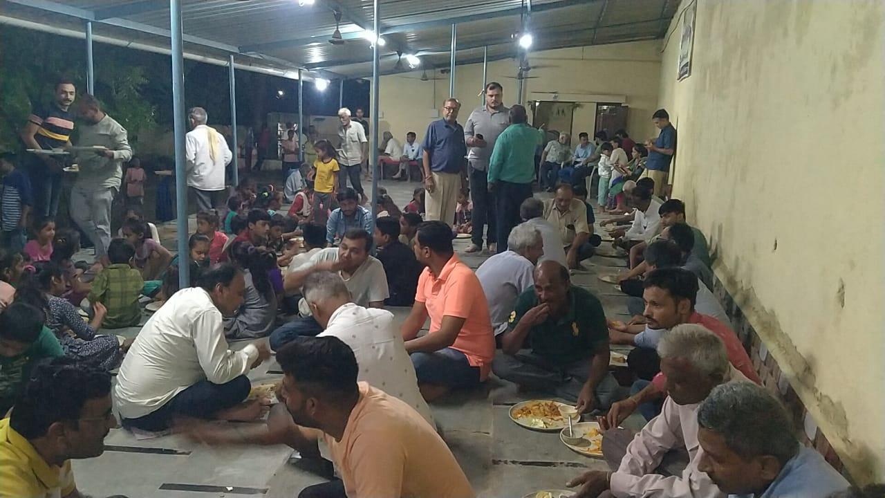 Karthik, son of Antubhai Medical, a well-known Ram Kripa Medical of Sihore, had a unique birthday celebration.
