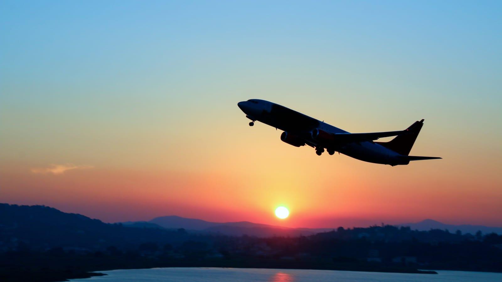 A plane that flew with just 1 passenger, received a 'King' welcome, you'll be amazed to know why