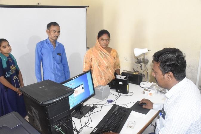 15.5 crore rupees transactions were done in last one and a half year under e-gram service in Sihore Ghangli village.