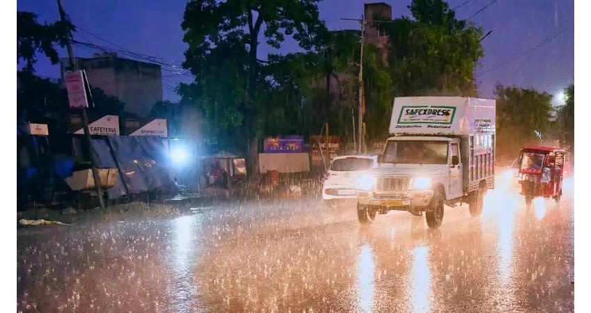 Rain in 90 percent parts of Gujarat: heavy rain in many parts of gujarat