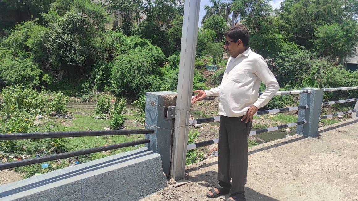 gautami-river-bridge-in-sihore-has-not-completed-a-year-yet-khakhadjan
