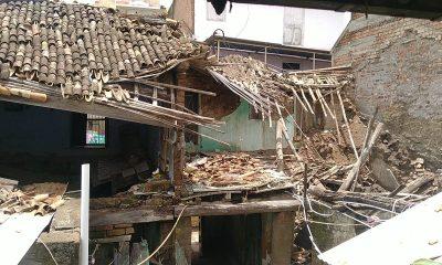 Distressed houses are hanging like deathbeds in Sihore, officials are waiting for collapse!