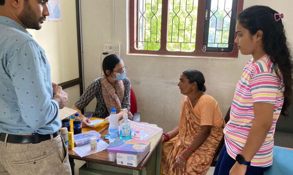 A camp was held for the treatment of Hemorrhoids- Warts at Sihore Sainath Clinic