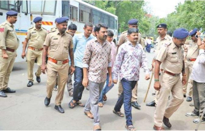 Charge sheet filed in Bhavnagar dummy scandal, 61 people arrested including minor girl in scam