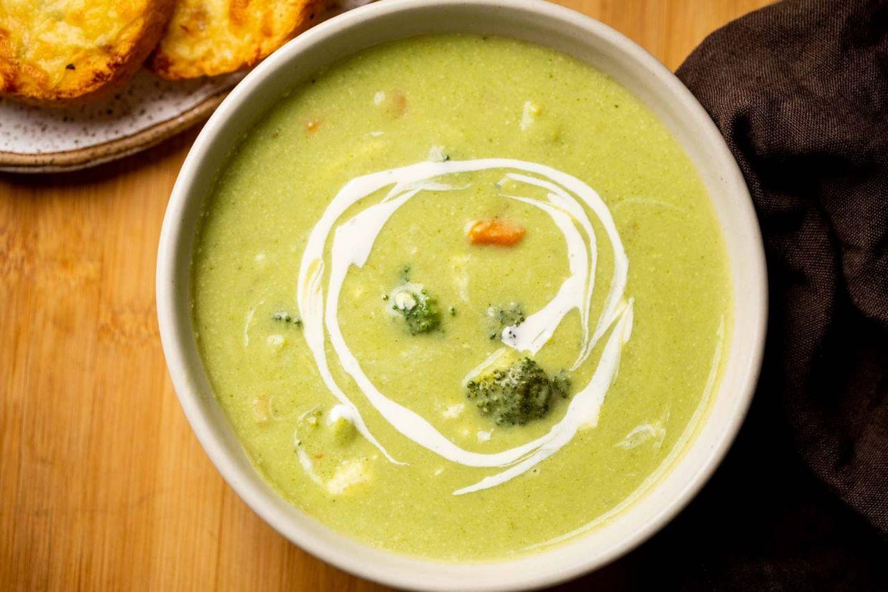 Broccoli soup will improve digestion in the rain, will provide rich nutrition with taste, will be ready in minutes