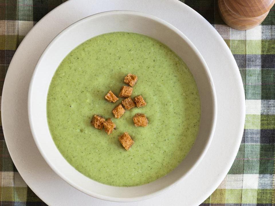 Broccoli soup will improve digestion in the rain, will provide rich nutrition with taste, will be ready in minutes