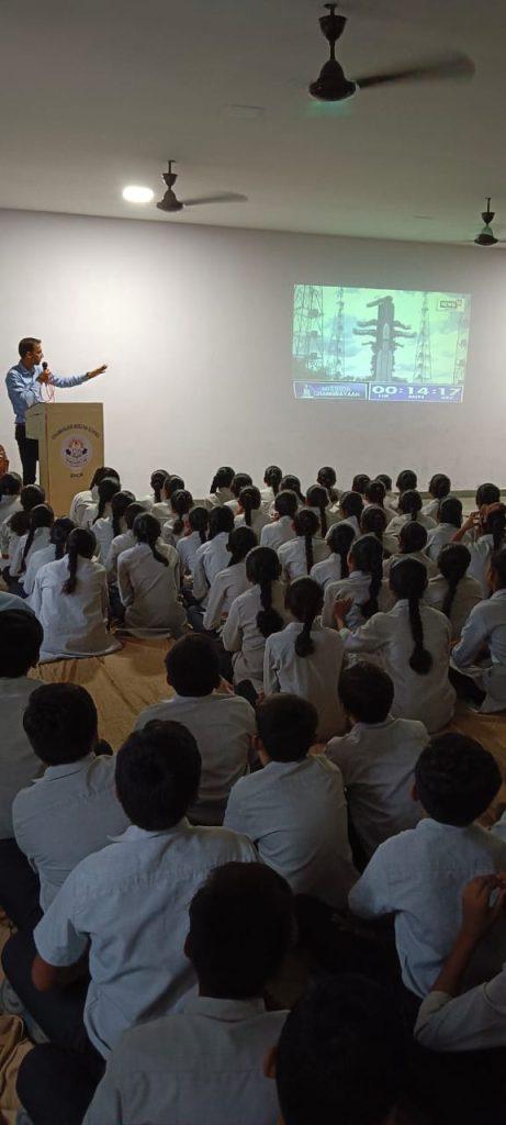 Chandrayaan-3 Mission: "Launch of Chandrayaan-3 Mission" was broadcast live at Sehore Gnanmanjari Modern School; Students participated