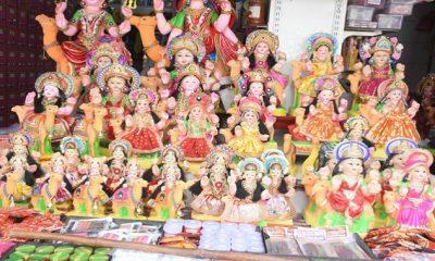 Dashama Vrat: Buying mother's chunddi, idol and poojapa in the market