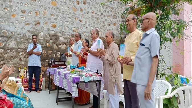 prem-padarath-payo-short-novel-by-poetess-kundan-langlia-a-native-of-sihore-was-released