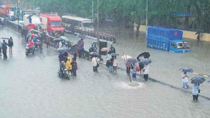 four-and-a-half-inches-of-torrential-rain-in-the-district-including-bhavnagar-many-areas-were-flooded