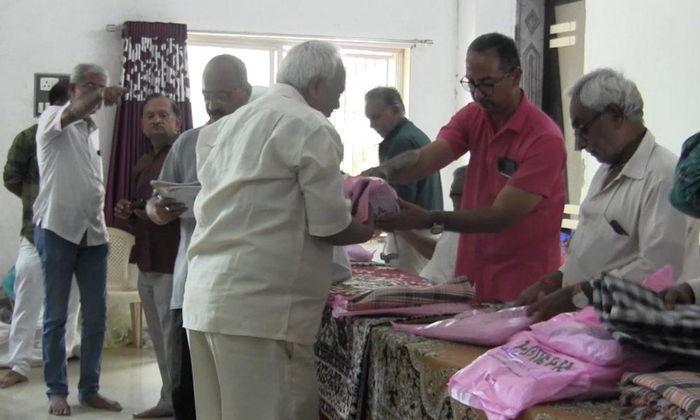 Food and Kit Distribution Program by Sihore Bhagwana Ghar Sanstha