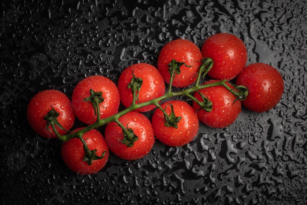 These are the most expensive tomatoes in the world, the price is so much that people can buy luxury bungalows!