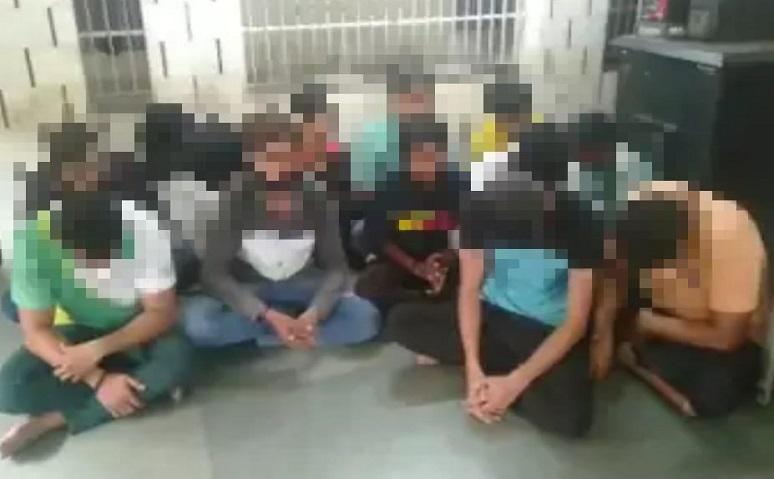 11 drunkards caught from AYUSH Sonography and X-ray Clinic on Jail Road in Bhavnagar city