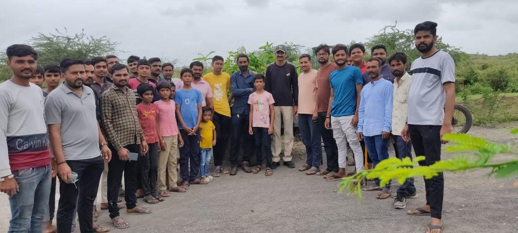 Tree plantation was done by Prakriti Premi Yuva Group in Zaria village of Sihore