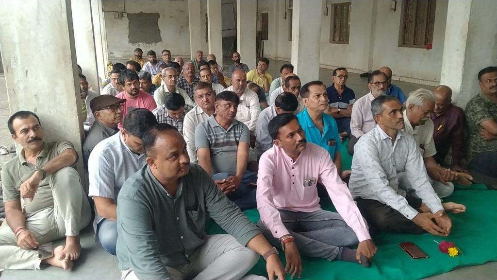 A meeting of the Saurashtra Kutch Brahmo Samaj was held at Sihore under the chairmanship of Ajay Shukal