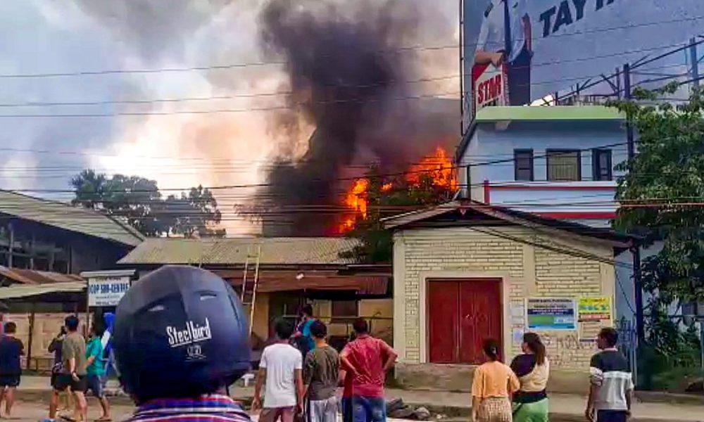 Violence erupts again in Manipur, three killed; Miscreants set fire to several houses